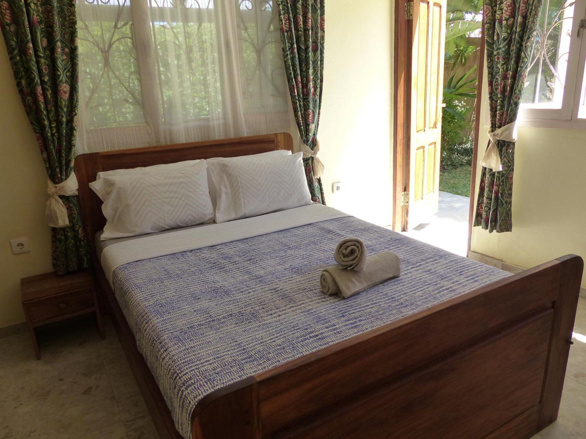 Ancha'S Oasis Hotel Maputo Ngoại thất bức ảnh